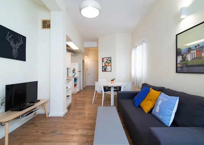 Ziv Apartments- Nahum Hanavi Street